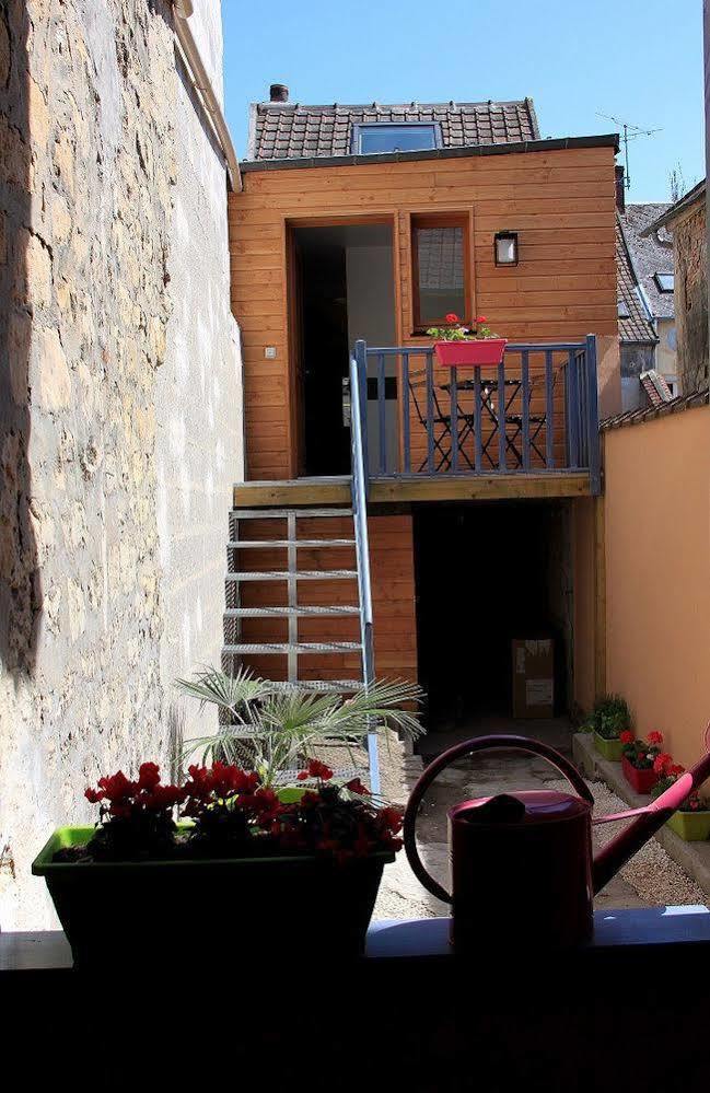 Loc'Apparts Beaumont-sur-Oise Экстерьер фото